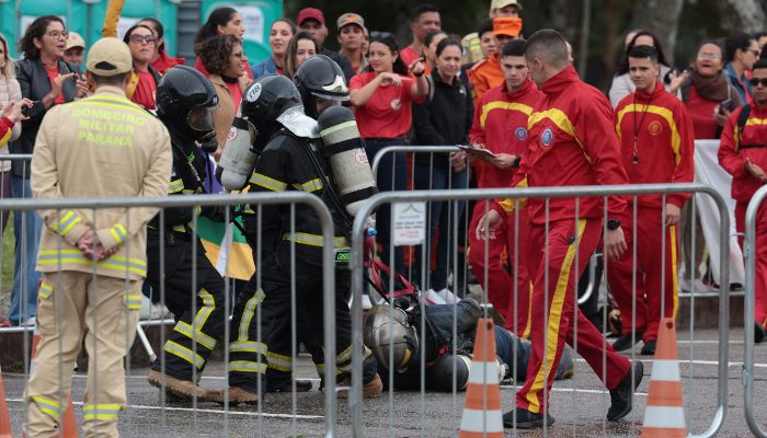 Foto: Geraldo Bubniak/AEN  Paraná sedia competição nacional de resgate e teste de habilidades entre bombeiras